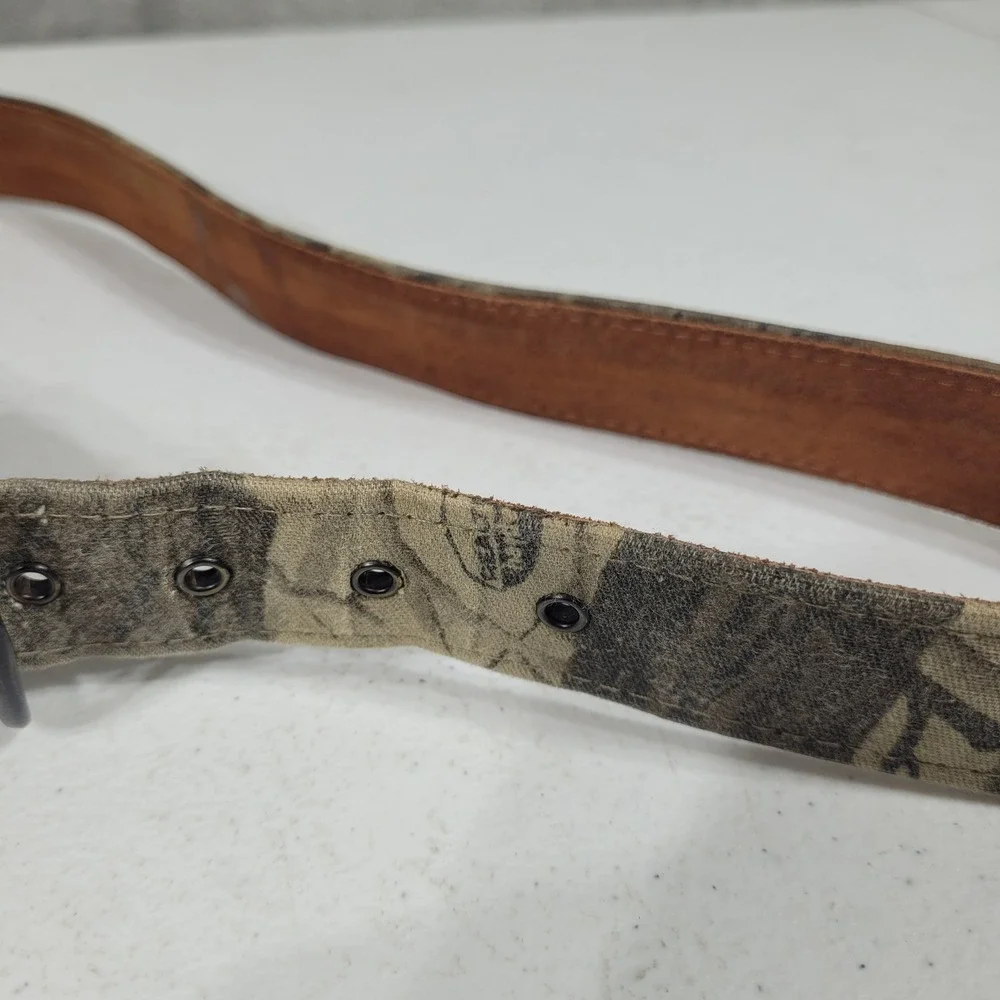 Realtree Belt Mens Size 38 Camo Canvas Leather Lined Outdoor Casual Grommet
